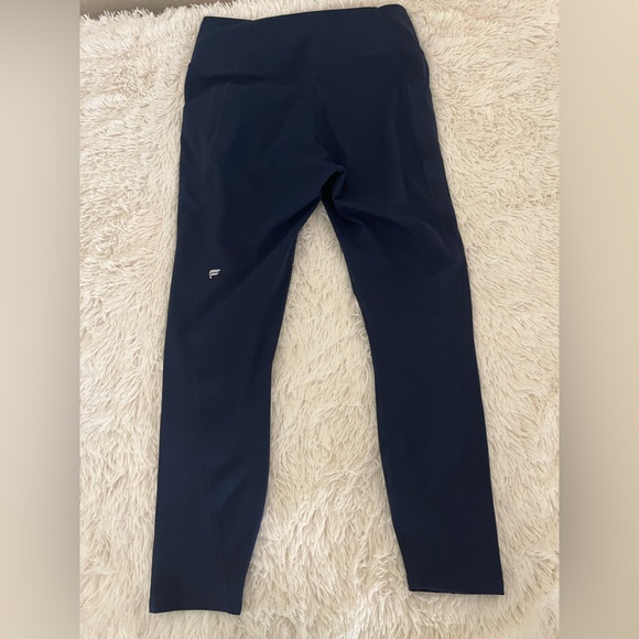 Fabletics leggings - Picture 2 of 3